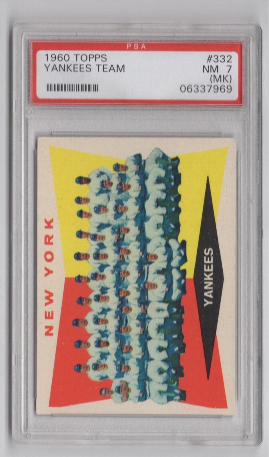 1960 Topps Yankees Team Card PSA 7 #332 (MK)